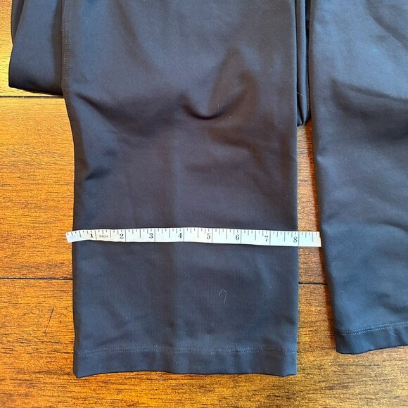 Athletic Works Flare Leg Workout pants - tons of pockets - Picture 7 of 7